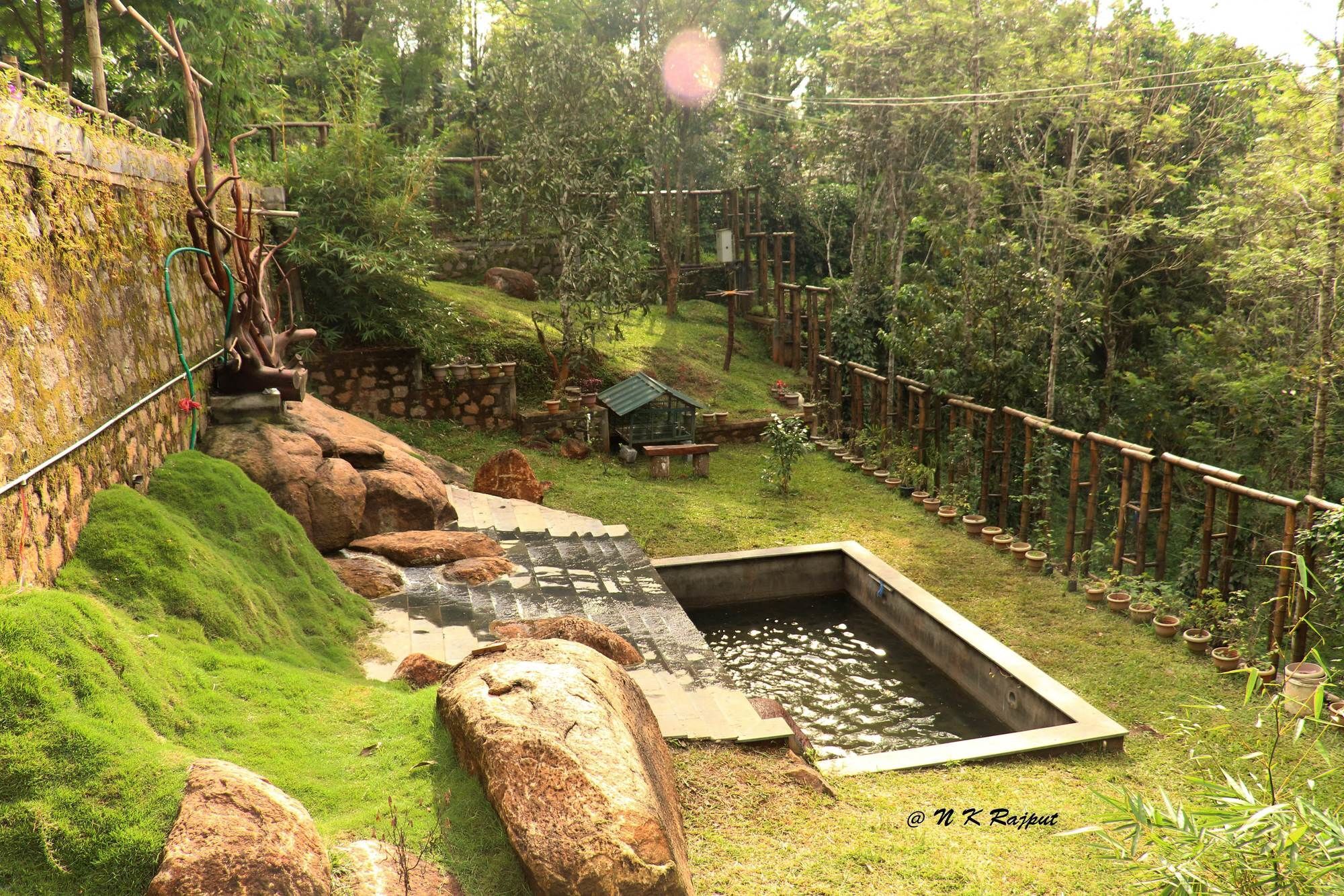 Bamboo Dale Hotel Мунар Екстериор снимка